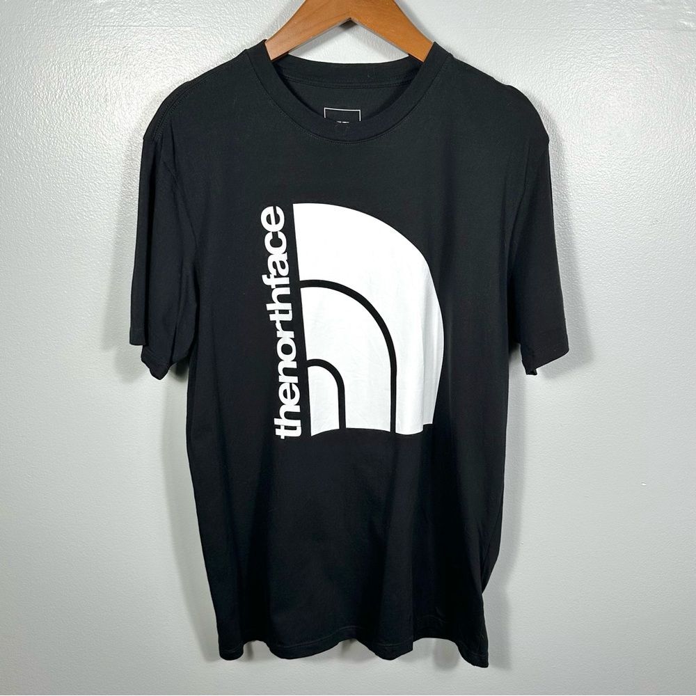 The North Face Men’s Jumbo Short Sleeve Half Dome Logo Tee Size Medium Casual